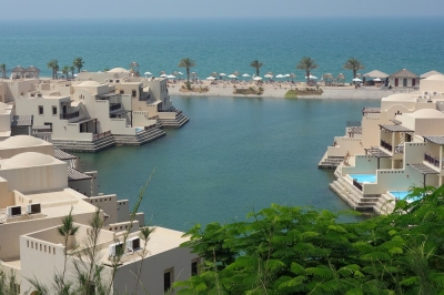 The Cove Rotana Resort Ras Al Khaimah (Alexander Mirschel)  Copyright 
Infos zur Lizenz unter 'Bildquellennachweis'